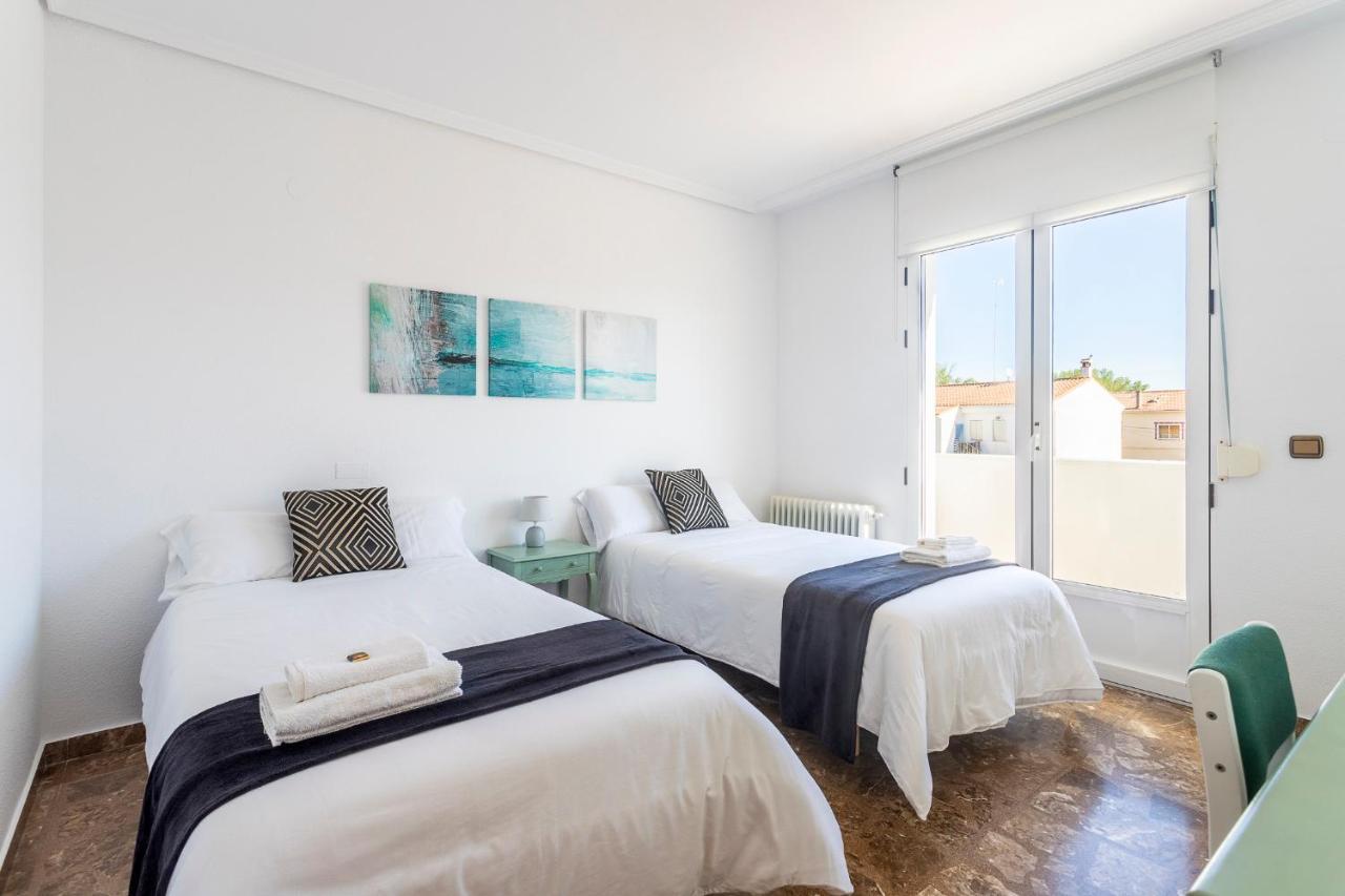 Casa Rosas Kwatera prywatna Iniesta